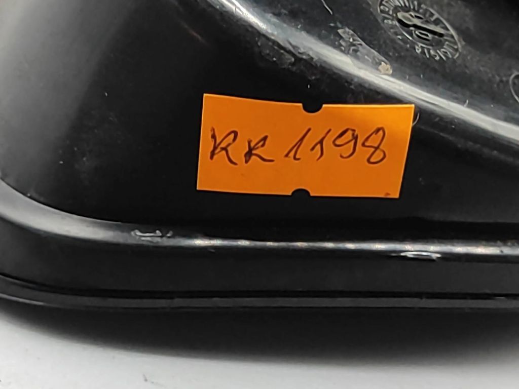 Volkswagen PASSAT B5.5 1.9TDI 2001 speedometer instrument cluster 3B0920806A 