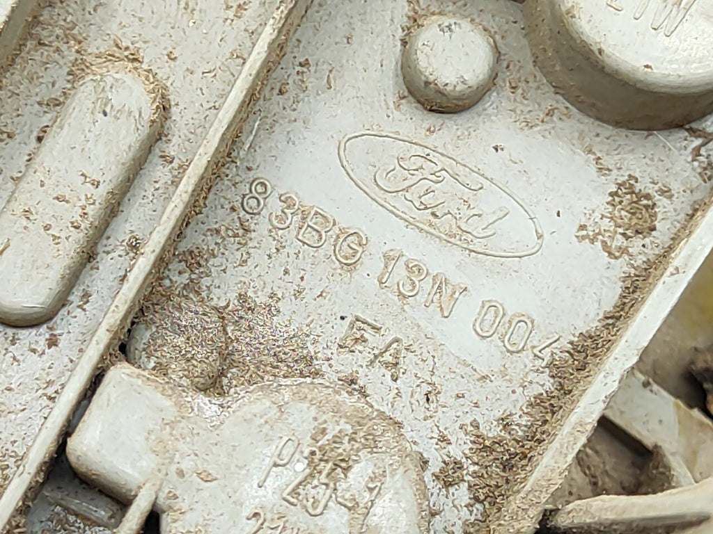 Ford Sierra COMBI 1985 LHD Rear Left Taillight Light 83BG13N00