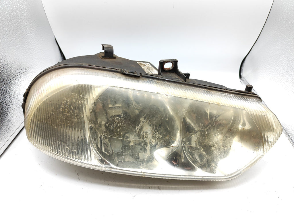 Alfa Romeo 156 1.9JTD 85kW PRE-Facelift 2000 LHD Front Right Headlight 60620134