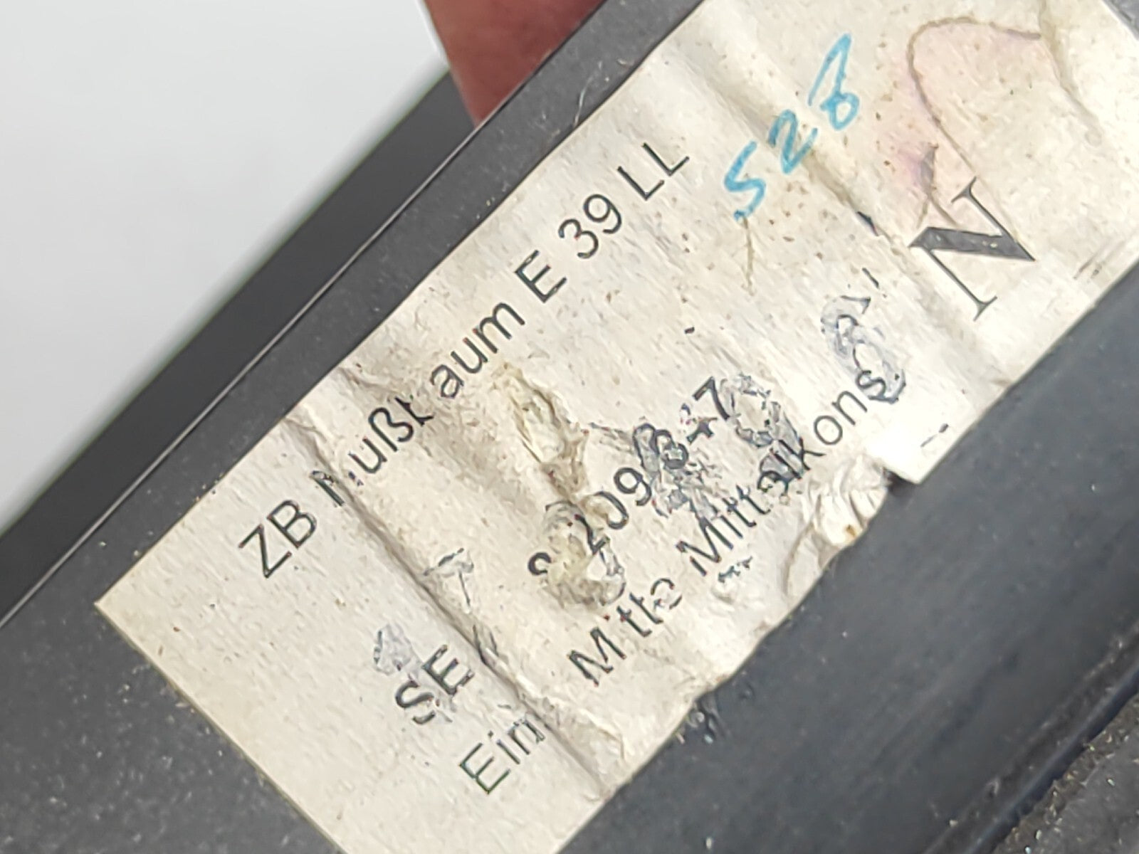 BMW 5 SERIES E39 Center Console Panel Wood Trim 8209847 304670100