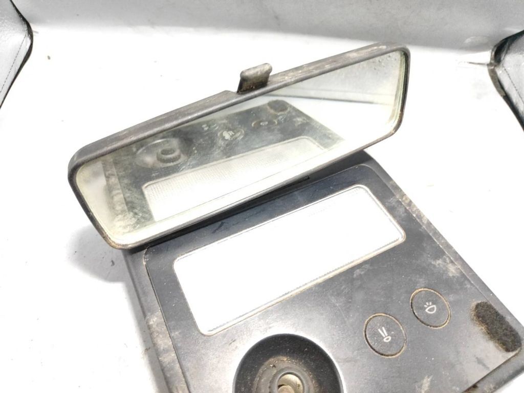 Alfa Romeo 155 1.8i 103kW 1994 Interior rear view mirror E30143741 
