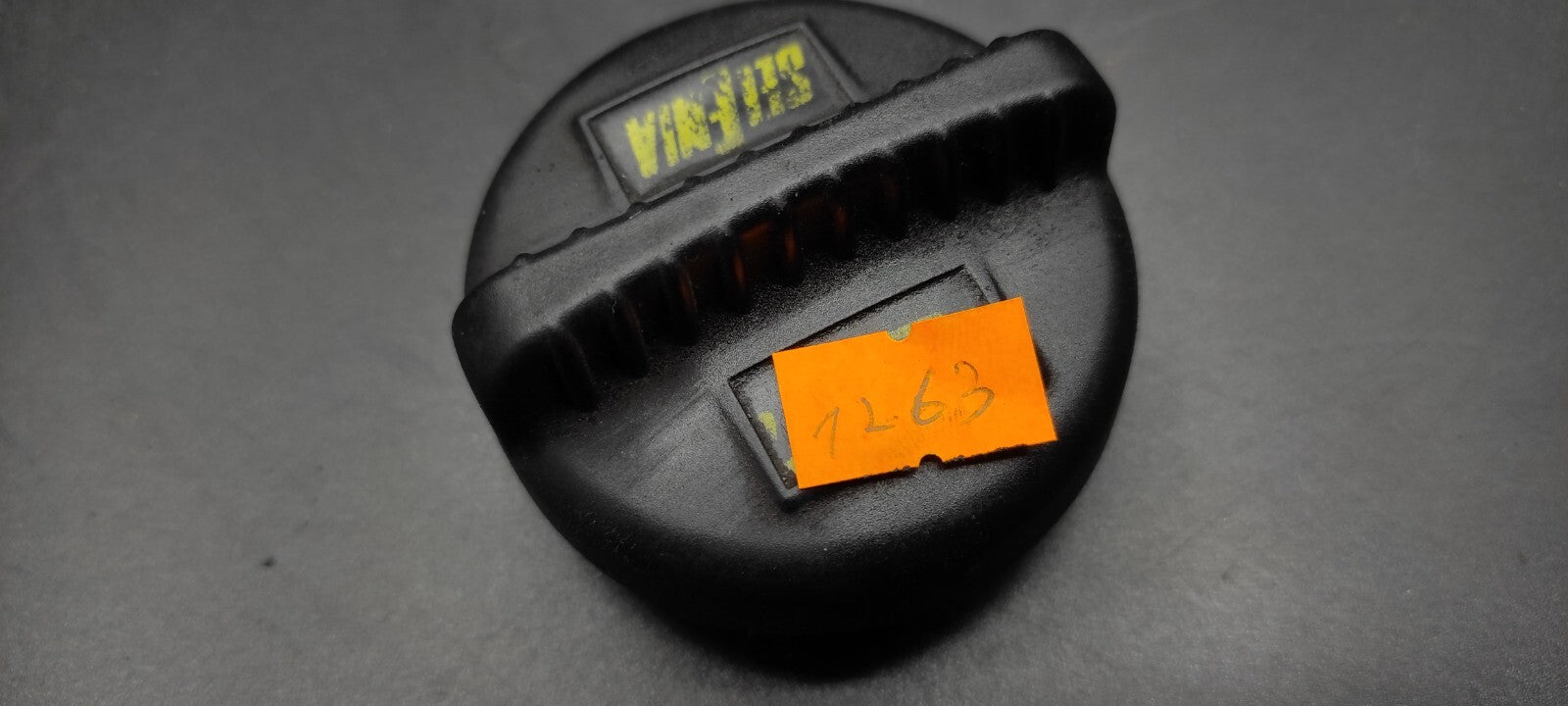 Alfa Romeo 147 1.9JTD 16V 103kW 2003 Diesel Engine Oil Fill Cap Cover