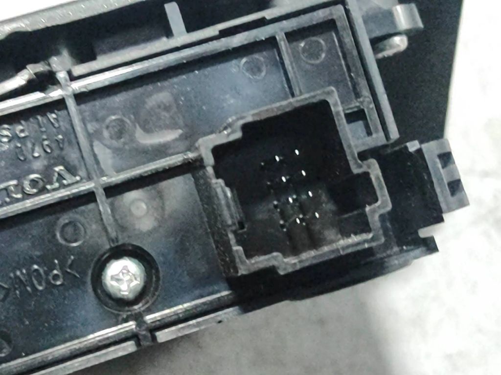 Volvo V60 2013 Hand parking brake switch button 31343242 