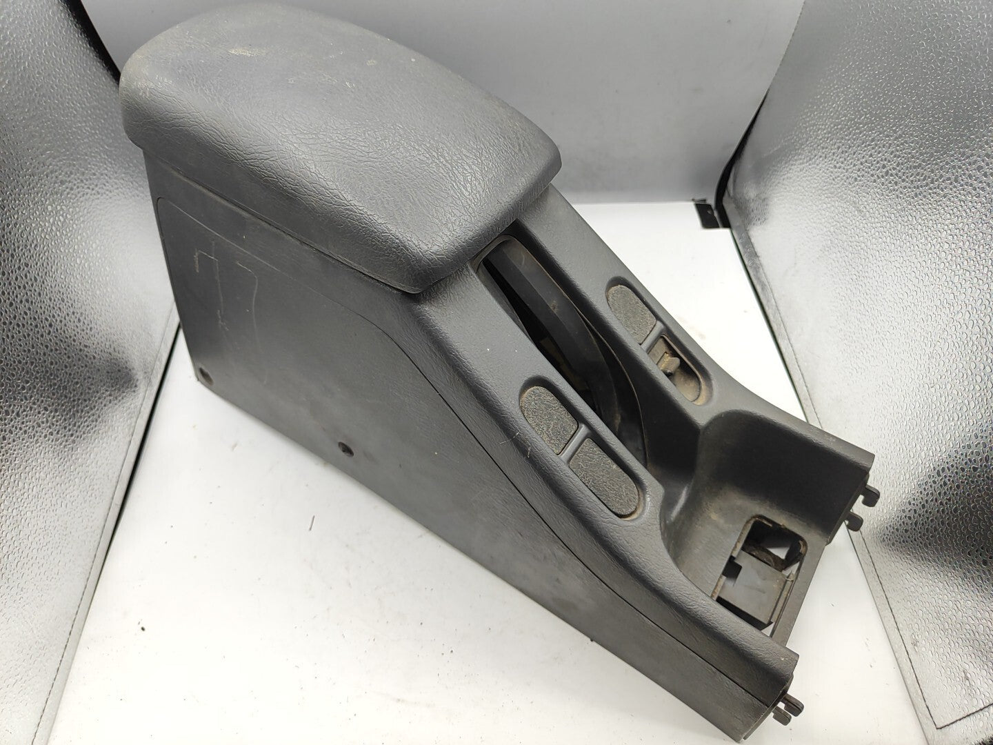 Rover 400 Center Console Armrest Storage Leather