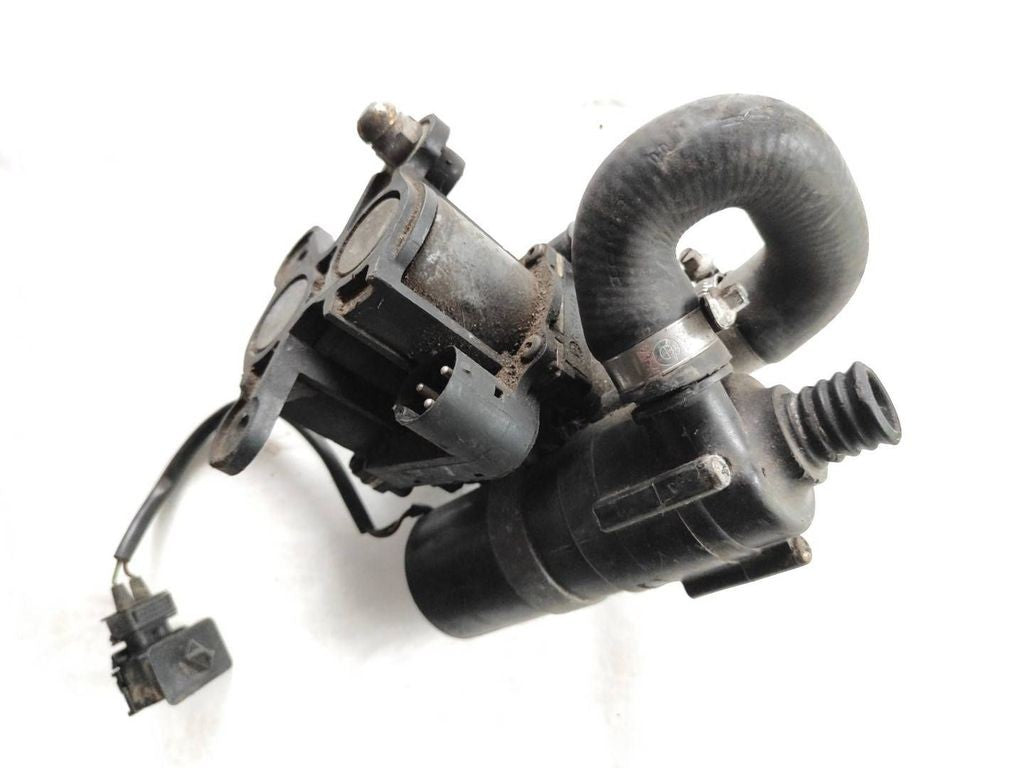 BMW 5 E34 1993 Water heater control valve 8391417 