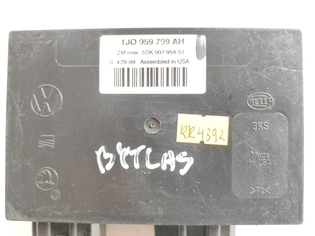 Volkswagen New Beetle 2001 Comfort convenience body module 1J0959799AH 