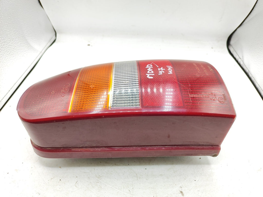Ford Mondeo Combi 1996 Rear Right Side Taillight Light 93BG13N004