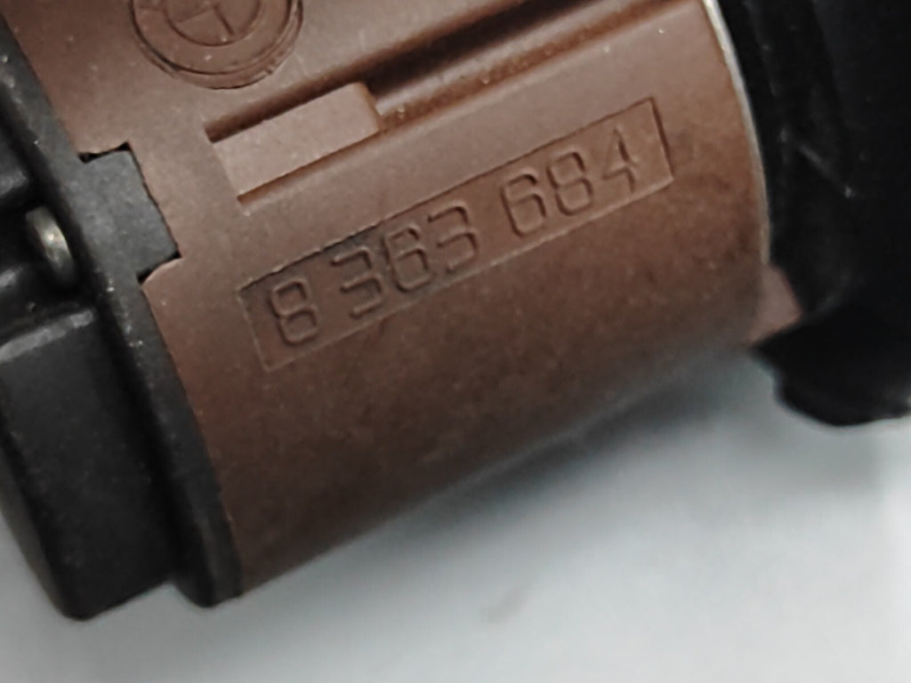 BMW 5 Series E39 Fog Light Switch Button 8363684