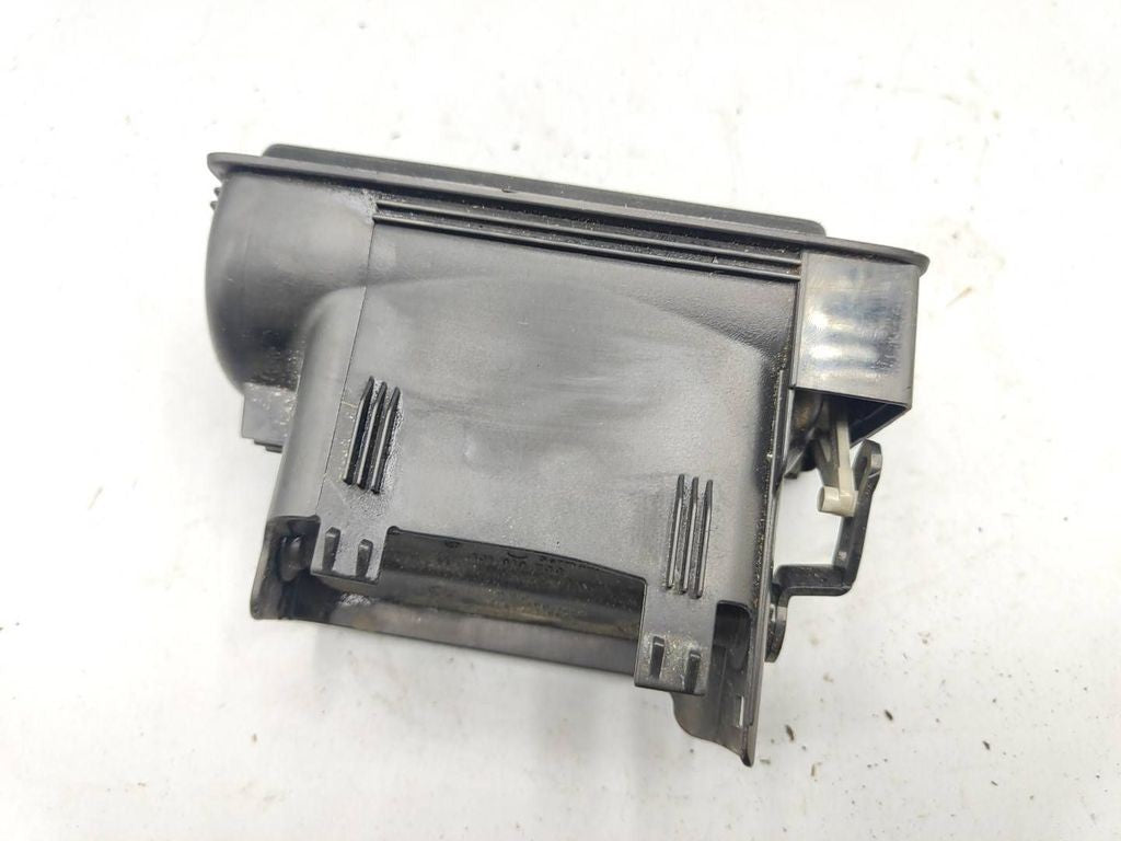 Volkswagen Golf IV 2000 LHD dashboard side air vent grill trim 1J1819704C 