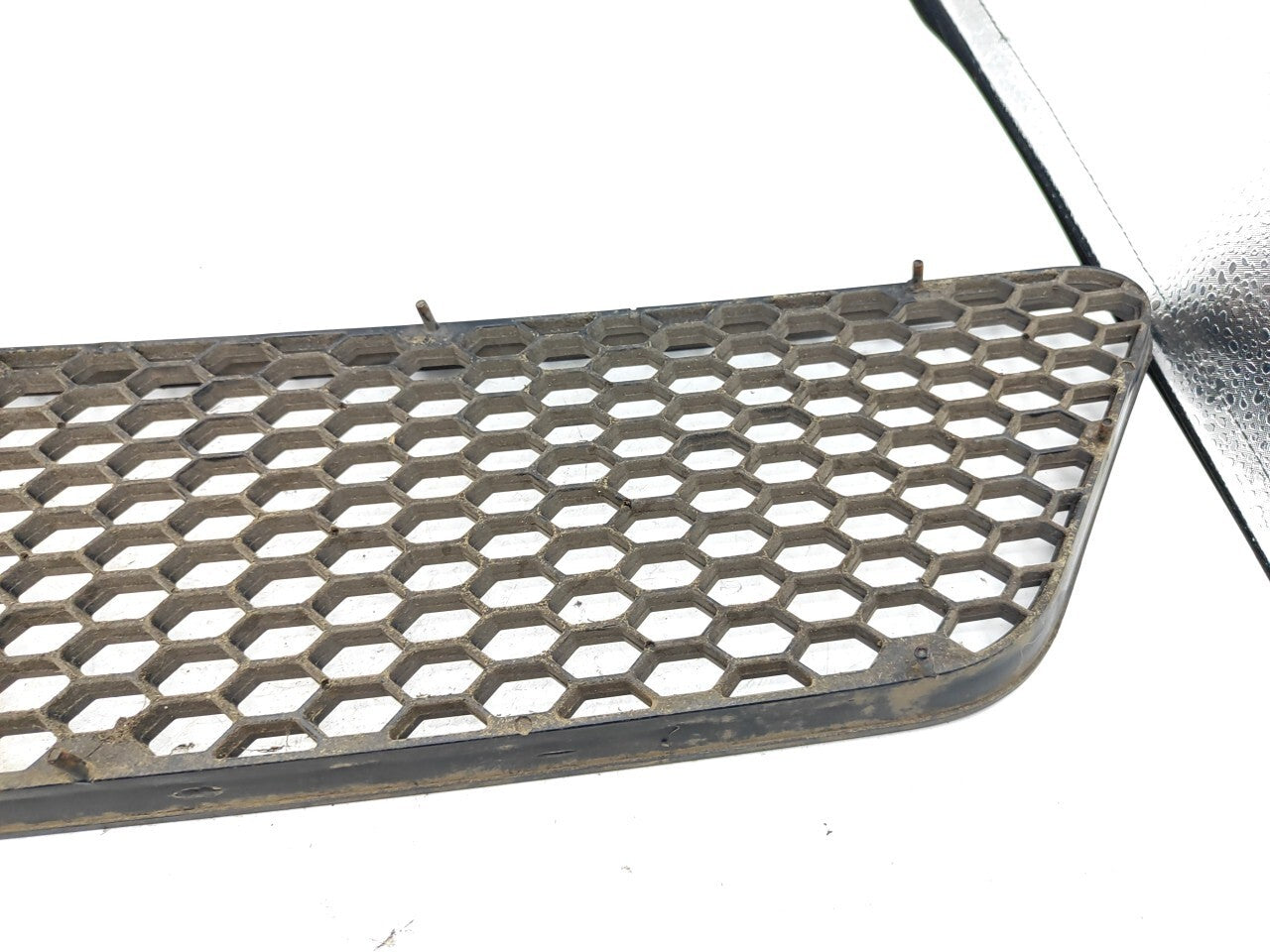 Alfa Romeo 147 Facelift 2007 Front Right Side Bumper Lower Grill