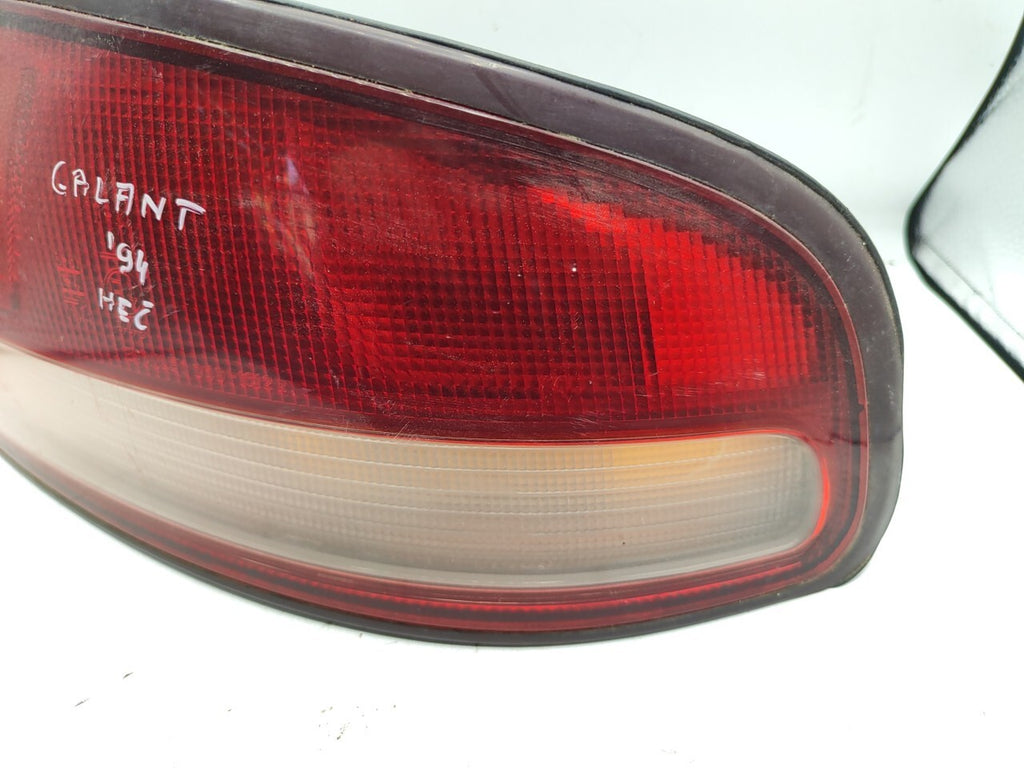 Mitsubishi Galant 1994 Hatchback LHD Rear Right Taillight Light 0431612