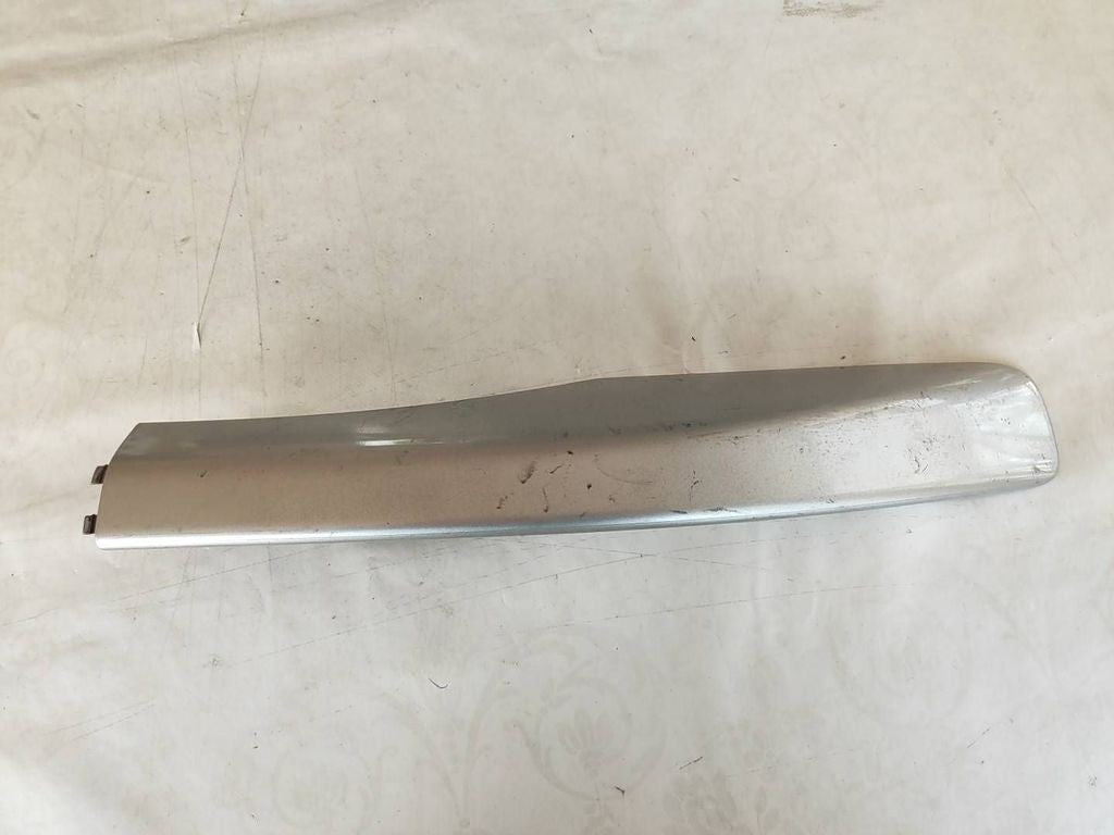 Toyota Avensis T250 2004 Diesel Right Roof bar rail cover 6349305032