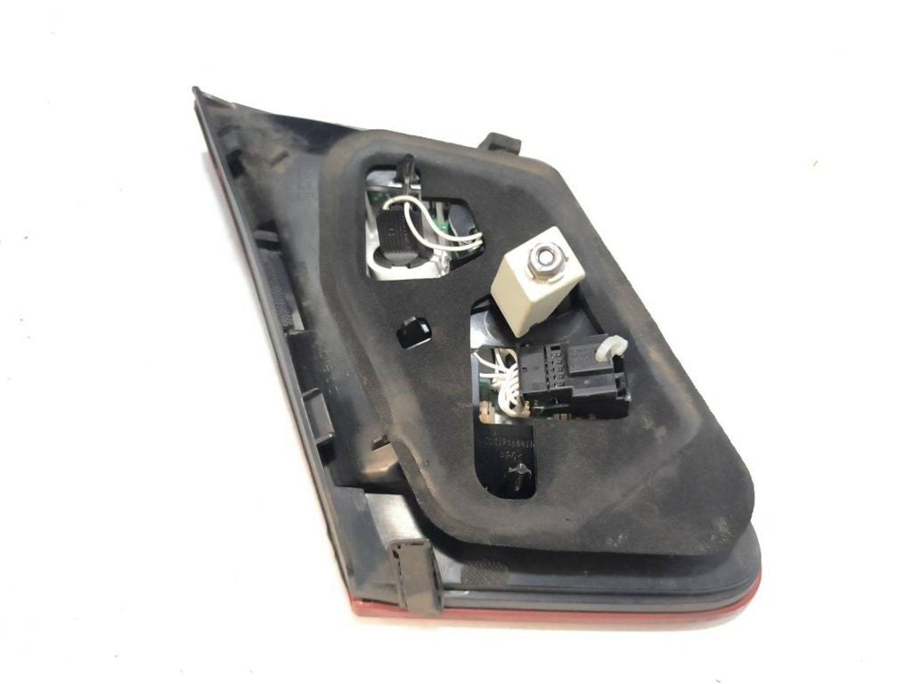 Mercedes-Benz E W212 2009 Right tailgate tail light lamp A2128200864