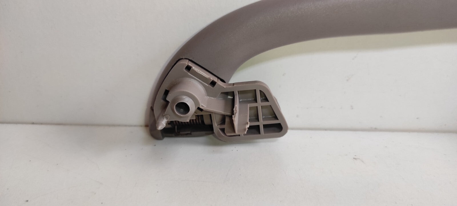 Peugeot 607 3.0i V6 2000 Rear Left Side Roof Grab Handle