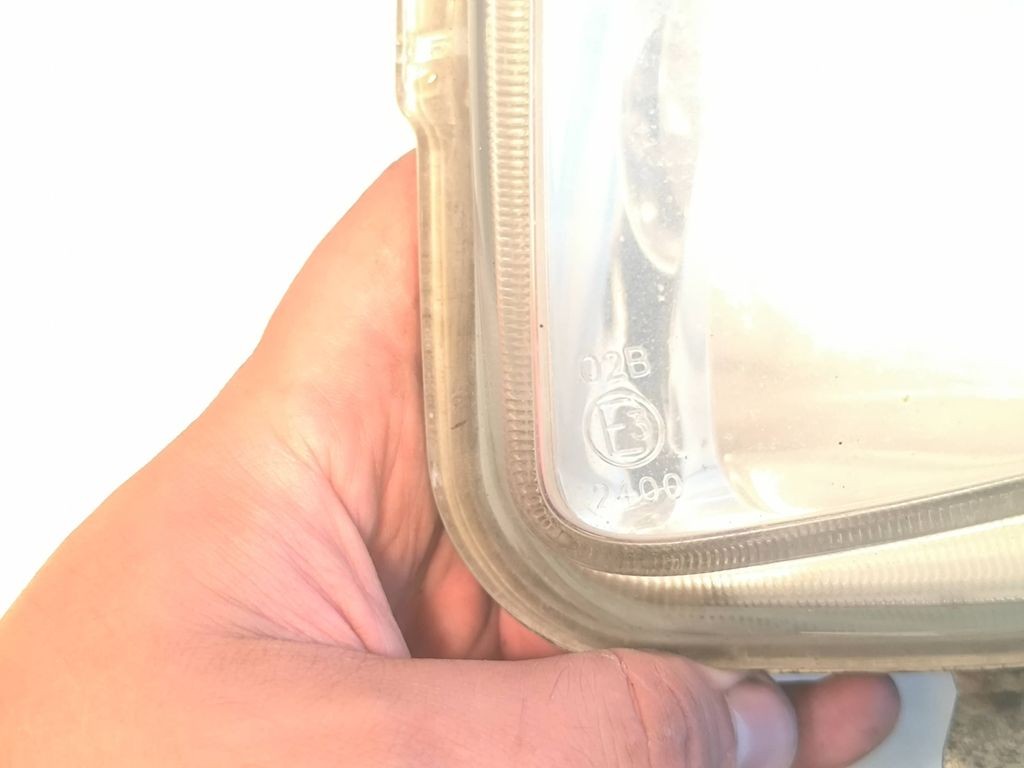 Fiat Grande Punto 2005 Left front bumper fog light 51718163 