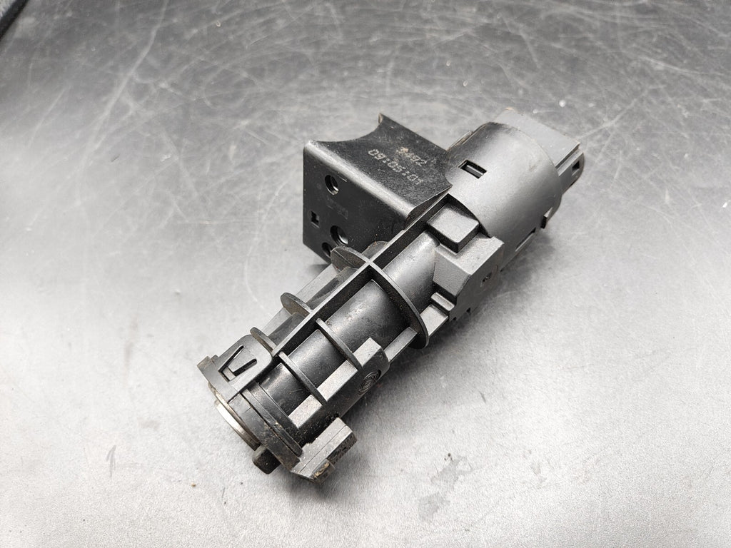 Alfa Romeo 156 2.4JTD 110kW Diesel 2002 LHD Ignition Lock Switch Barrel