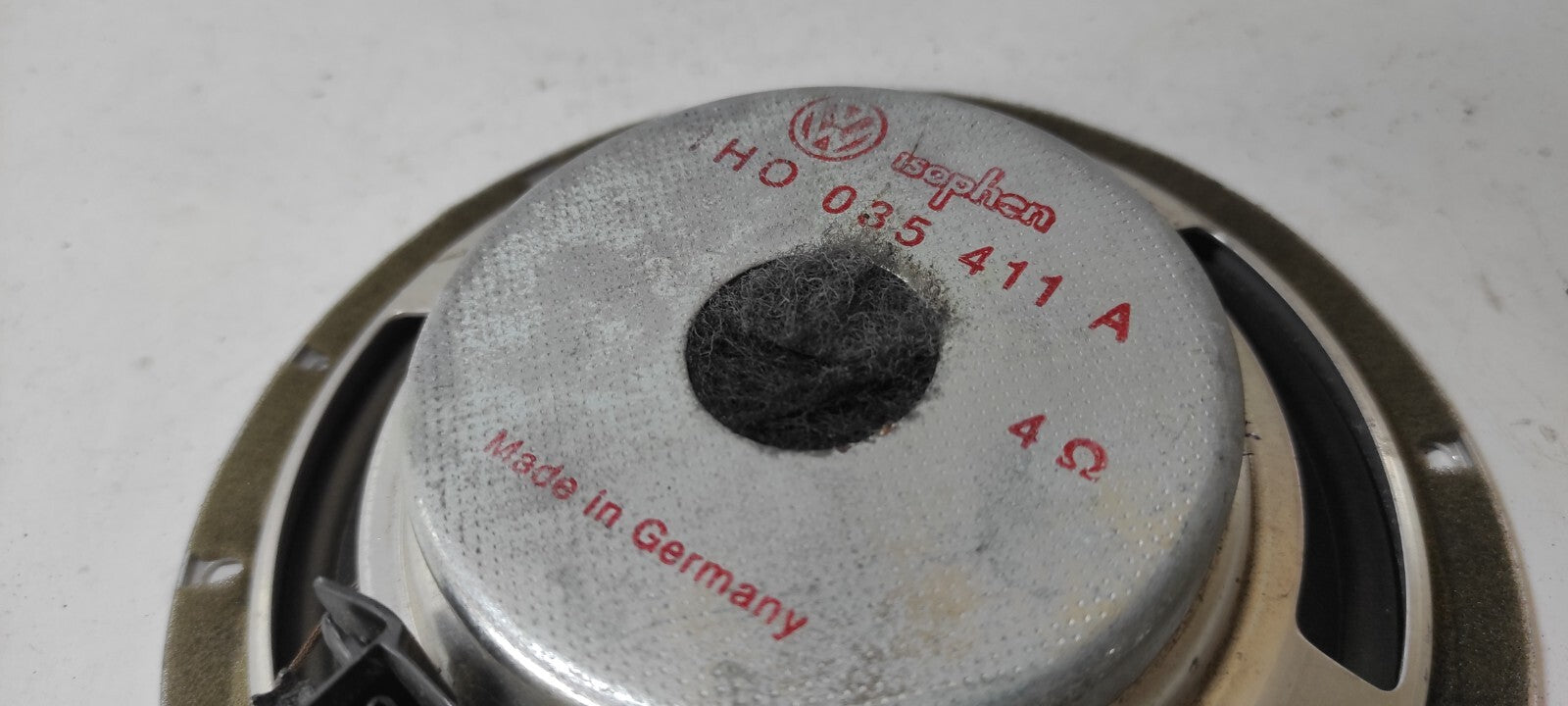 Volkswagen VW Golf MK3 1.8i 1993 Interior Front Door Speaker 1H0035411A