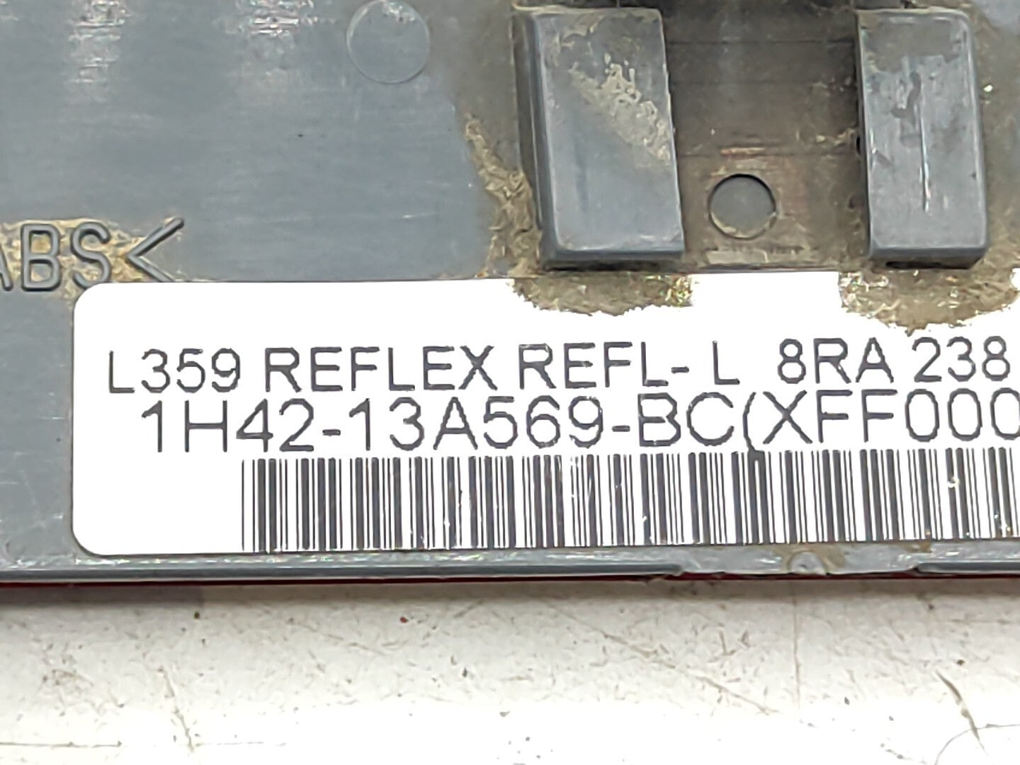 Land Rover Freelander LR2 2009 Rear Left Side Bumper Reflector 1H4213A569BC