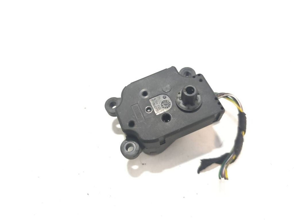 Fiat Croma 2007 Air heater flap actuator motor 985100V 