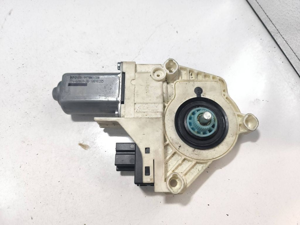 Audi A6 S6 C6 4F 2008 rear right window regulator motor 4F0959802F 