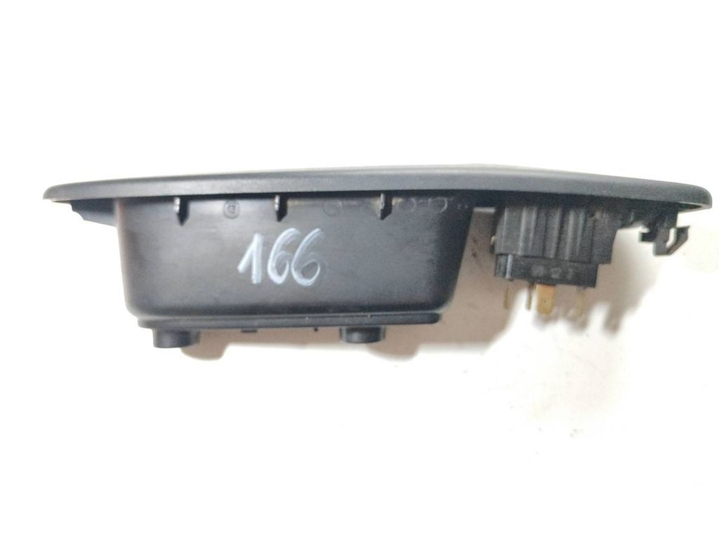 Alfa Romeo 166 2003 Electric window control switch 156018359 