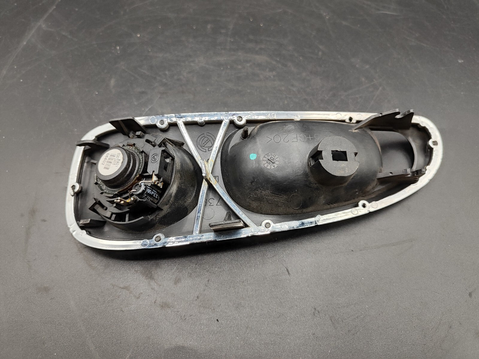 Alfa Romeo 156 1.9JTD 85kW 8V 2002 Front Right Interior Handle Trim