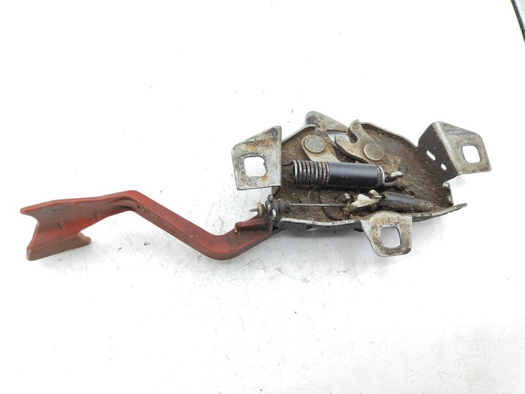 Alfa Romeo 156 2.4JTD 20V Diesel 2003 Front bonnet hood lock catch 