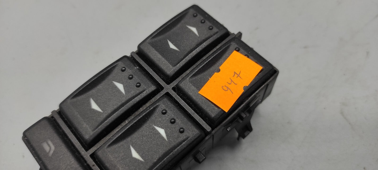 Ford Mondeo MK3 2.5 V6 2005 Front Driver Electric Window Switch 1S7T14A132BD