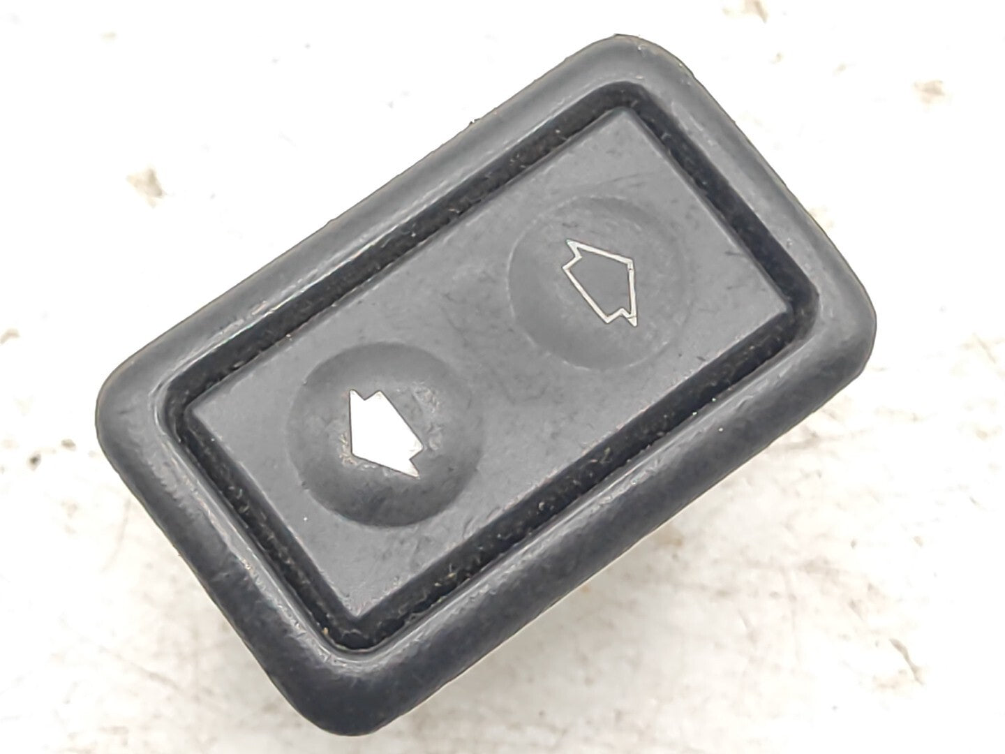 BMW 3 Series E36 1995 Electric Window  Control Switch Button 8365300