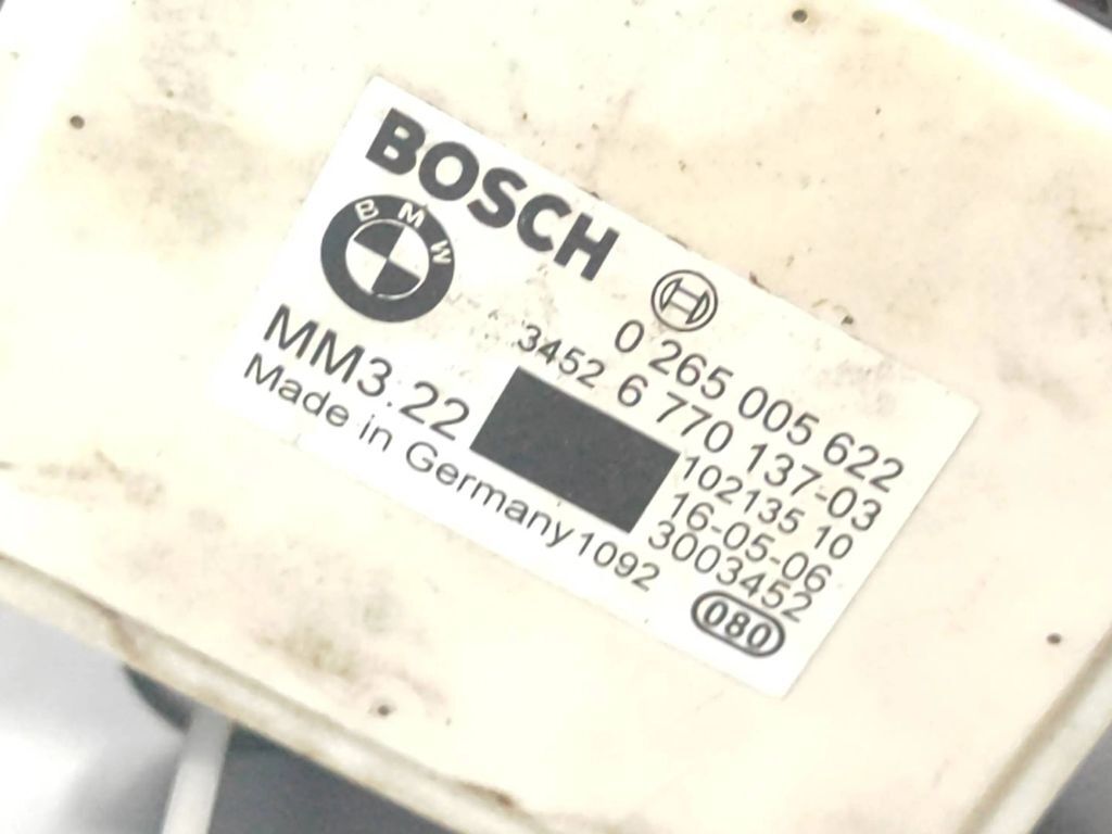 BMW 5 E60 E61 2006 ESP acceleration yaw rate sensor 6770137 