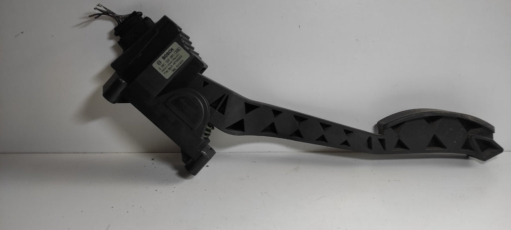 Alfa Romeo 147 1.9JTD 2008 LHD Throttle Gas Pedal 60597343 0281002380