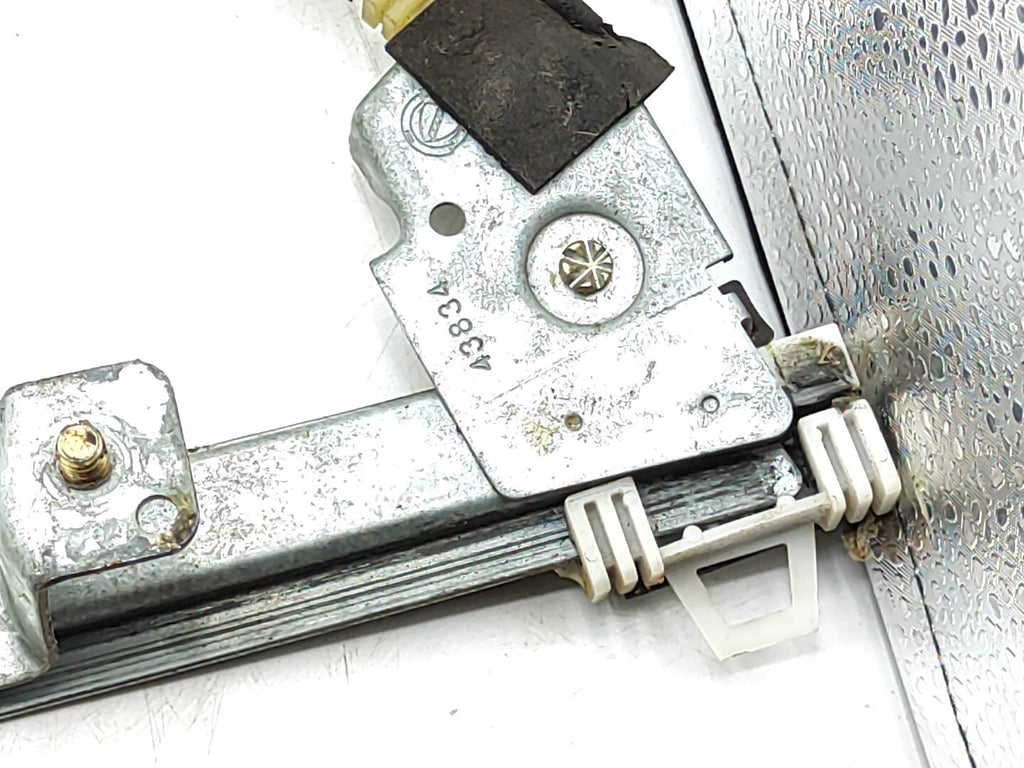 Alfa Romeo 156 1.9JTD 2003 Front Right Window Lifting Mechanism Motor 400397A