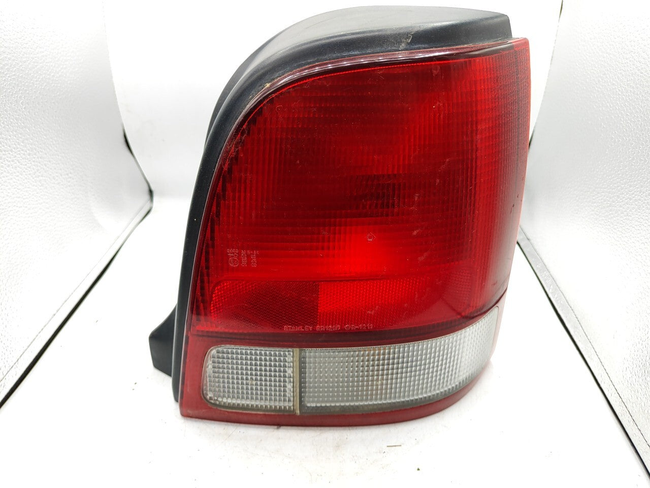 Honda Logo 1999 LHD Rear Right Side Taillight Light RR1297