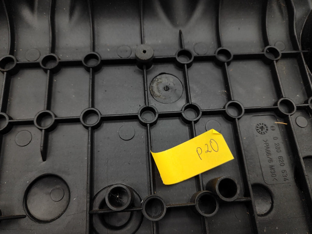 Alfa Romeo 147 156 2.0TS 1.6TS 2000 Engine Plastic Top Cover 0280620534