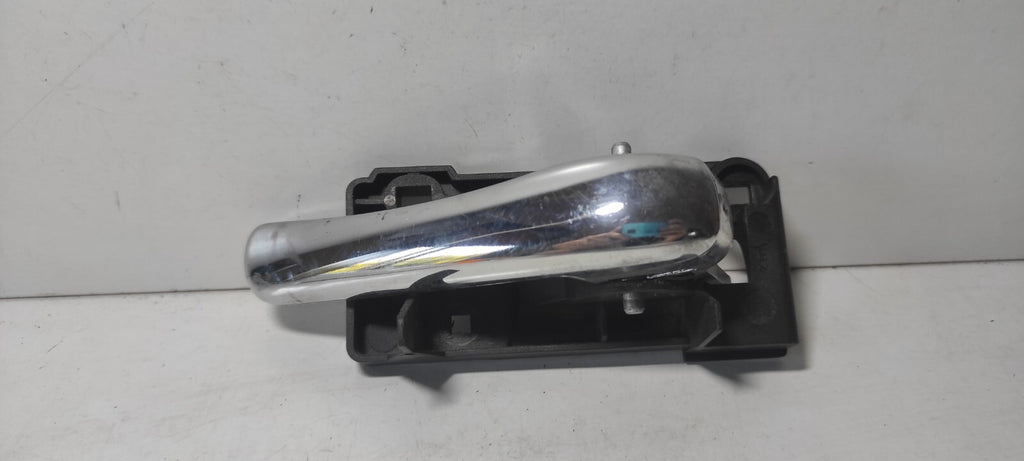 Alfa Romeo 147 1.9JTD 2005 Front Right Door Opening Inner Handle 46736145