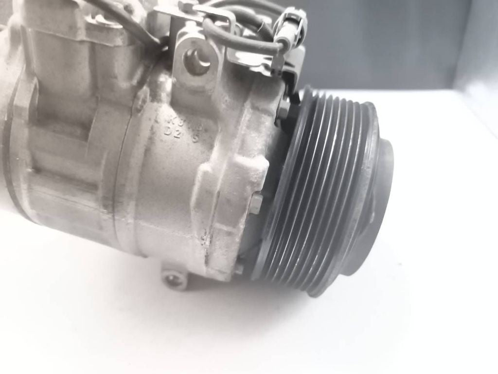 BMW M4 F82 F83 S55 2017 Engine air con AC compressor pump 6805072 