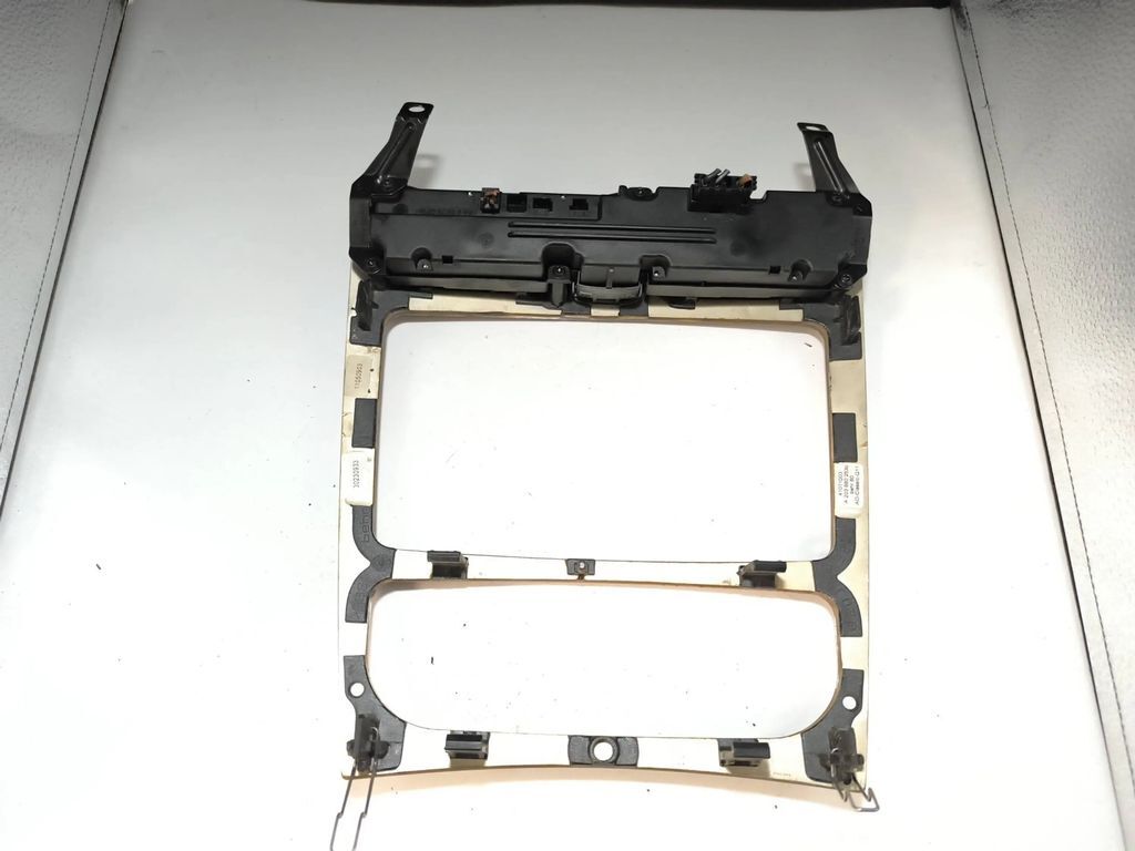 Mercedes-Benz C W203 2004 Front Wooden Radio head unit trim A2036802539 