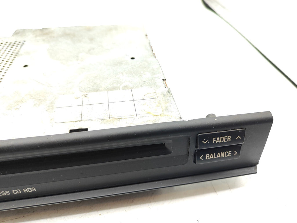 BMW 5 SERIES E39 530D 142kW 2000 Business Radio CD Player 8374999 65128374999