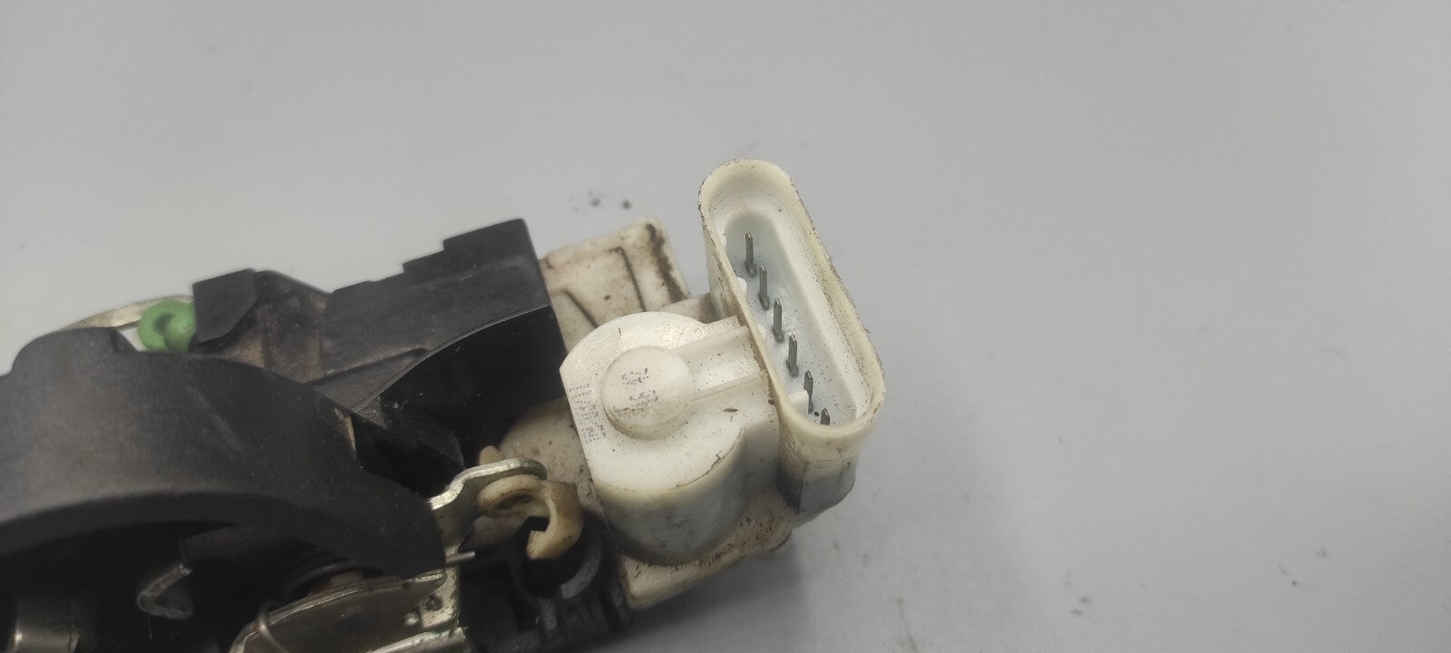 Alfa Romeo GT 1.9JTD 110kW Diesel 2005 LHD Front Left Door Lock B792