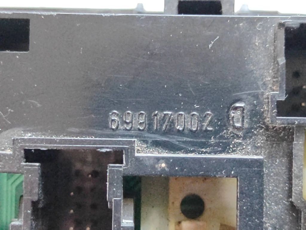 Peugeot 207 1.4HDI 2009 AC Climate control unit module 69910004 