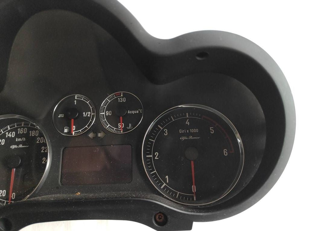 156071228 Alfa Romeo 147 2005 LHD Diesel speedometer instrument cluster 