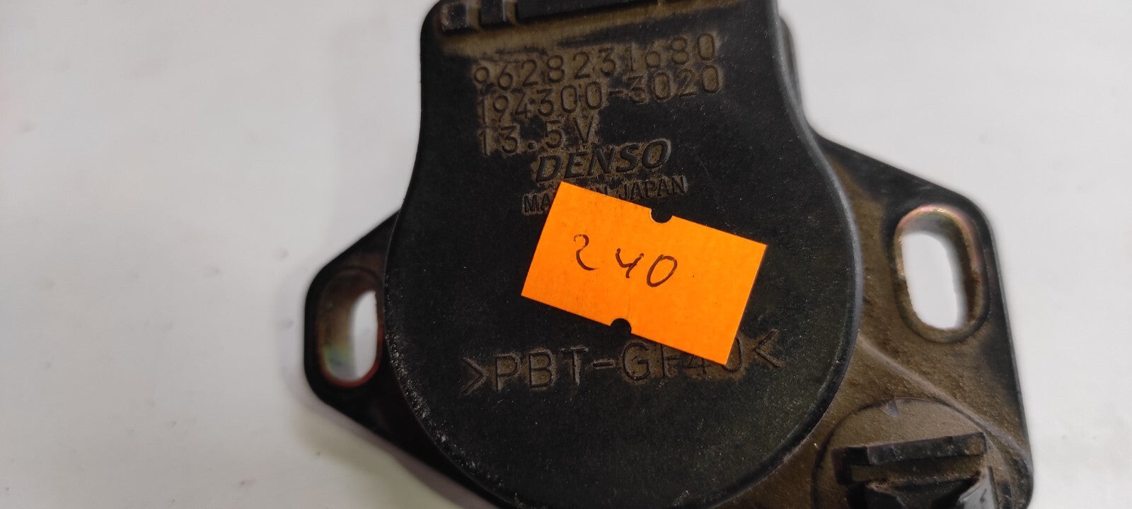 Peugeot 607 3.0i V6 2002 Front Shock Absorber Sensor 9628231680 1943003020