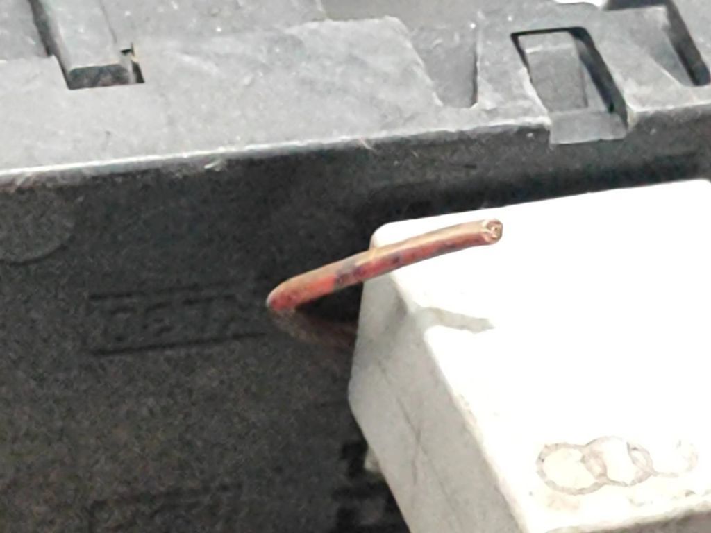 Volkswagen Touran I 2005 Comfort convenience body module 1K1937049 