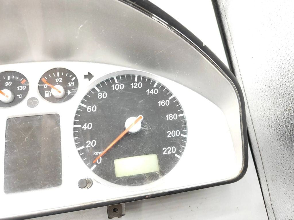 7M5920800E Ford Galaxy 2002 Diesel speedometer instrument cluster 