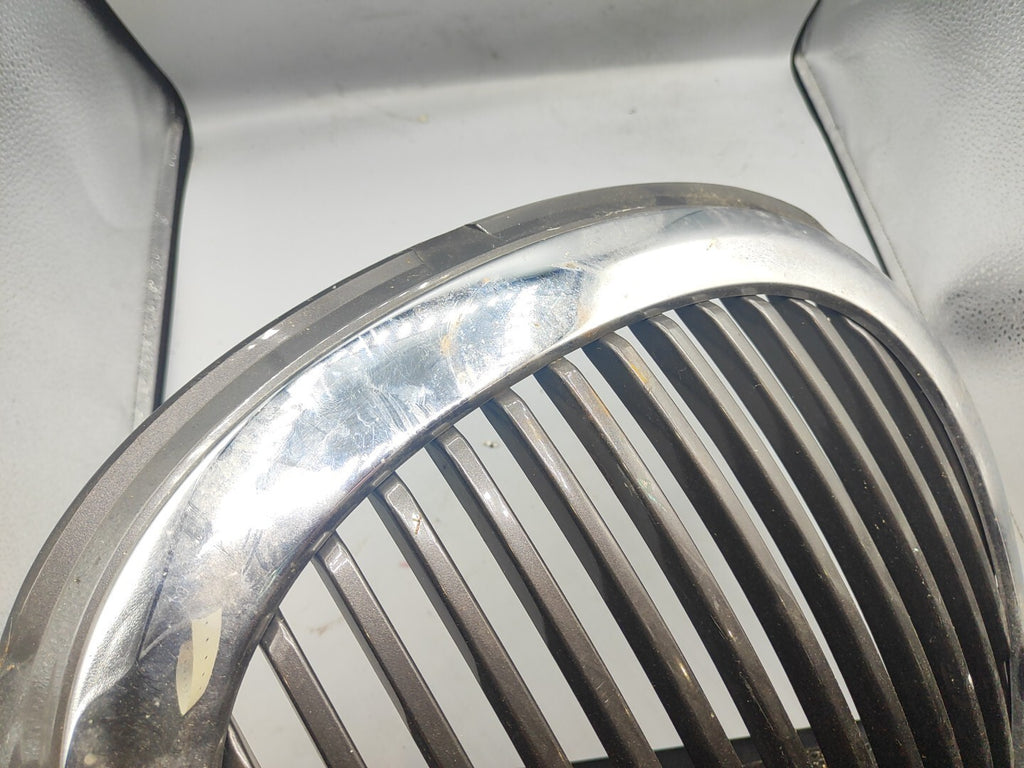 Jaguar S Type 3.0i 2000 Front Bonnet Hood Center Chrome Grill XR838A133AA