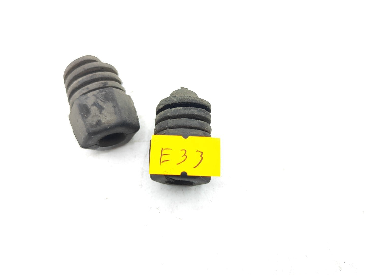 Alfa Romeo 156 2.0TS Twin Spark 2001 Bonnet Hood Rubber Adjust Adjusters