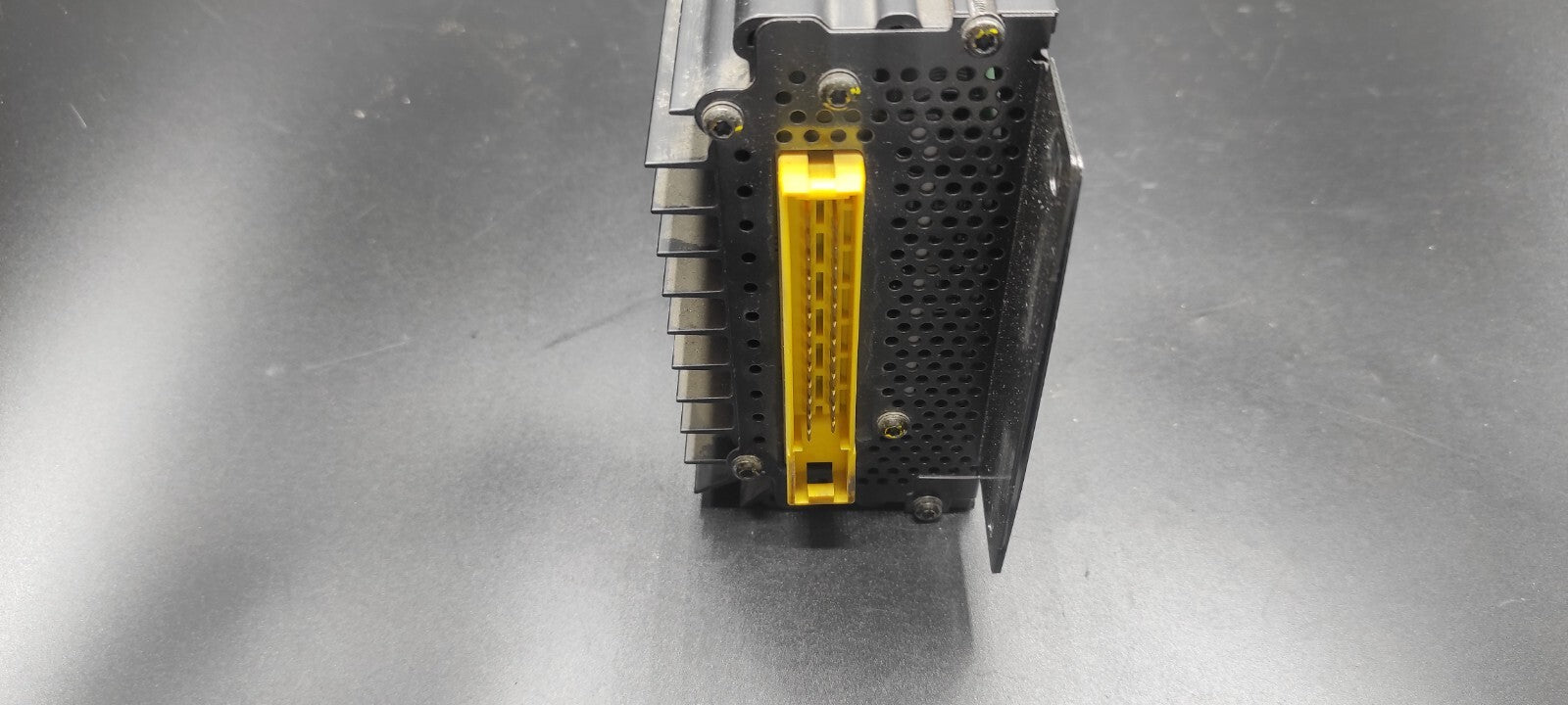 Alfa Romeo 147 2.0 Twinspark 2002 BOSE Sound System Amplifier 383009 AMP3600937