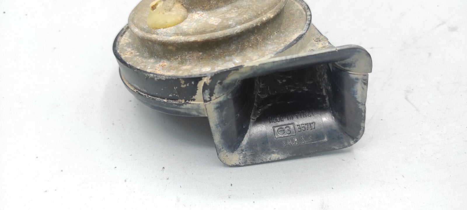 Alfa Romeo 147 1.9JTD 110kW Diesel 2004 Front Horn 35717