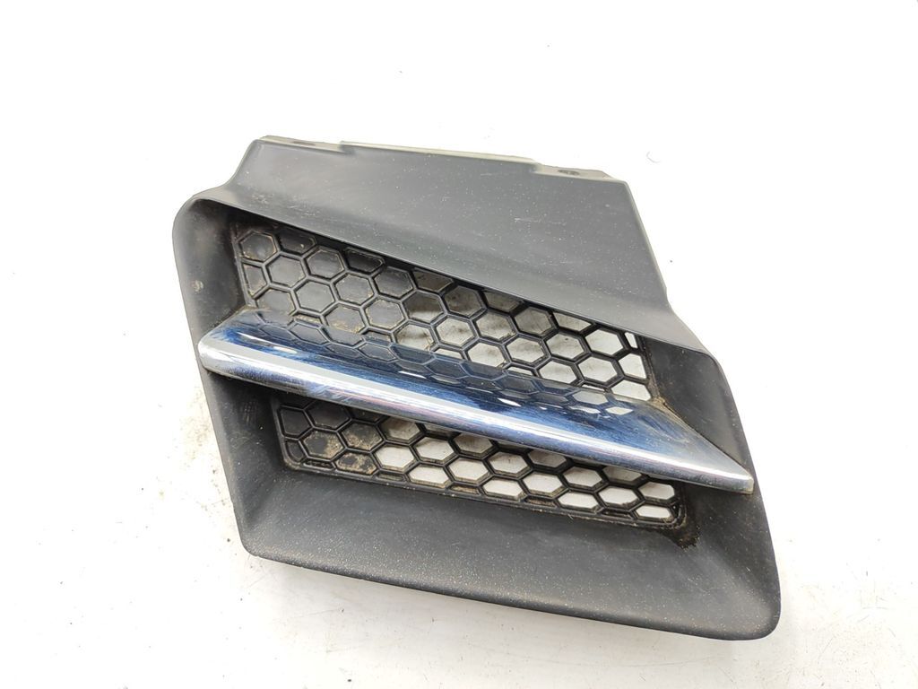 Alfa Romeo 156 FL 2004 Front right bumper upper radiator grill LS380110 