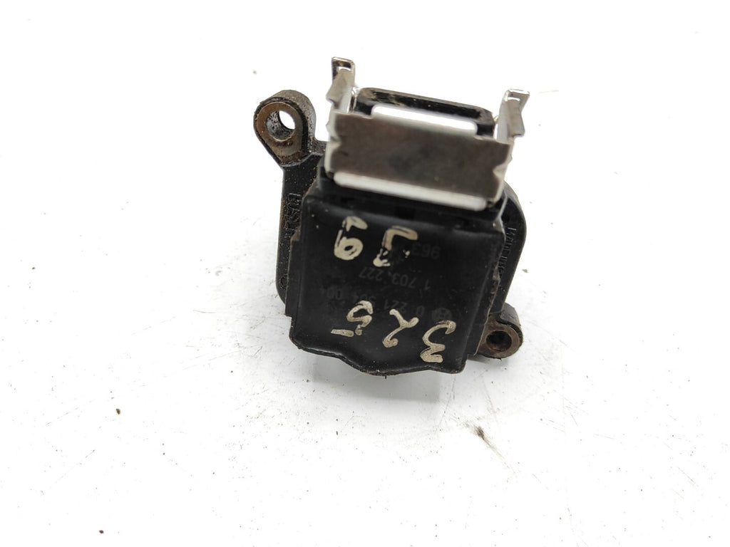 BMW Coil Pack Bosch 1703227 0221504004 E46 E39 Z4 Z8 X5 X3 3 5 7 Series